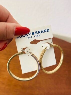 Lucky Brand Gold Hoop Earrings - Classic Gold Tone